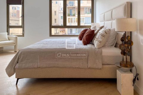 Apartment à vendre à Barcelona, Espagne, 4 chambres, 197 m2 No. 150215 - photo 27