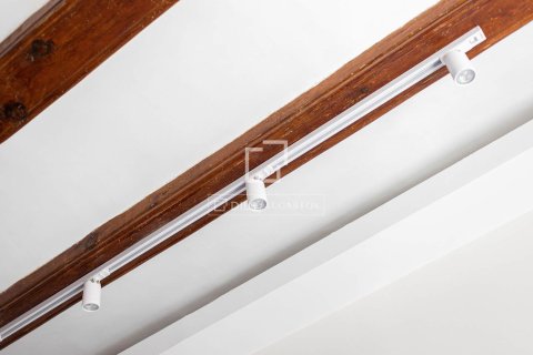 Apartamento en venta en Barcelona, España 3 dormitorios, 155 m2 No. 150212 - foto 28