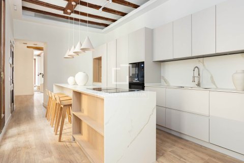 Apartamento en venta en Barcelona, España 3 dormitorios, 155 m2 No. 150212 - foto 11