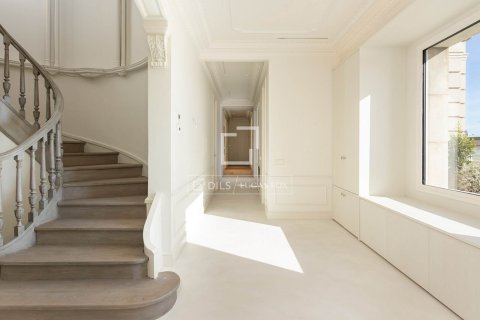 Ático en venta en Barcelona, España 4 dormitorios, 268 m2 No. 150209 - foto 19