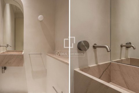 Ático en venta en Barcelona, España 4 dormitorios, 268 m2 No. 150209 - foto 20