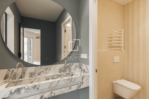 Huoneisto myytävänä Barcelona, Espanja, 3 makuuhuonetta, 150 m2 No. 150213 - kuva 18