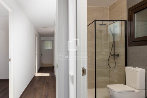 Villa for sale in Arenys de Mar, Barcelona, Spain 4 bedrooms, 345 sq.m. No. 150210 - photo 24