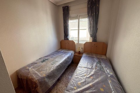 Apartment for sale in Torrevieja, Alicante, Spain 1 bedroom,  No. 148783 - photo 4