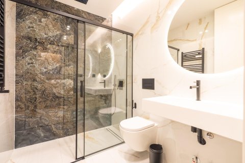 Apartment for sale in Madrid, Spain 3 bedrooms, 144 sq.m. No. 148785 - photo 20