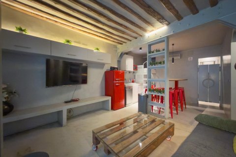 Apartment for sale in Madrid, Spain 3 bedrooms, 97 sq.m. No. 148782 - photo 2