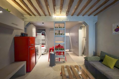 Apartment for sale in Madrid, Spain 3 bedrooms, 97 sq.m. No. 148782 - photo 3