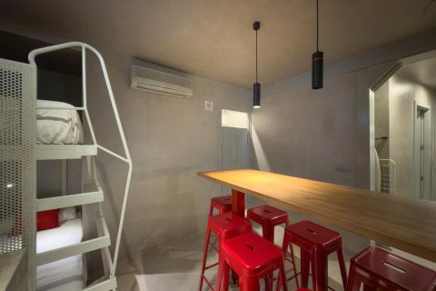 Apartment for sale in Madrid, Spain 3 bedrooms, 97 sq.m. No. 148782 - photo 11