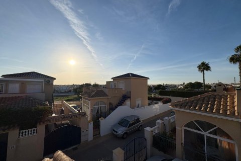 House for sale in La Florida, Alicante, Spain 3 bedrooms, 100 sq.m. No. 148784 - photo 21