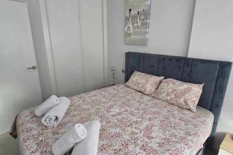 Huoneisto myytävänä Torrevieja, Alicante, Espanja, 2 makuuhuonetta, 55 m2 No. 149553 - kuva 14