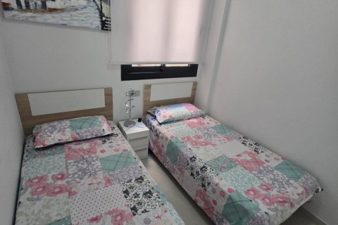 Huoneisto myytävänä Torrevieja, Alicante, Espanja, 2 makuuhuonetta, 55 m2 No. 149553 - kuva 15