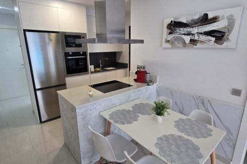 Huoneisto myytävänä Torrevieja, Alicante, Espanja, 2 makuuhuonetta, 55 m2 No. 149553 - kuva 5