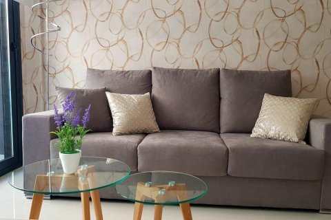 Huoneisto myytävänä Torrevieja, Alicante, Espanja, 2 makuuhuonetta, 55 m2 No. 149553 - kuva 11