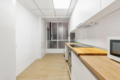 Apartment à vendre à Torrevieja, Alicante, Espagne, 4 chambres, 109 m2 No. 149559 - photo 6