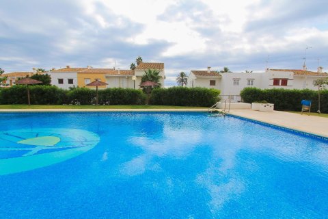 Casa adosada en venta en María, Almería, España 6 dormitorios, 200 m2 No. 149691 - foto 4