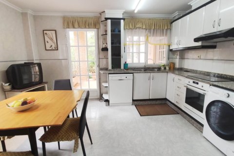 Casa adosada en venta en Paterna, València, España 4 dormitorios, 160 m2 No. 149688 - foto 25