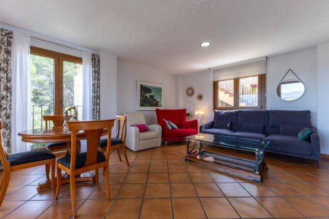 Casa adosada en venta en Torres, Jaén, España 3 dormitorios, 174 m2 No. 149687 - foto 11