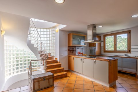 Casa adosada en venta en Torres, Jaén, España 3 dormitorios, 174 m2 No. 149687 - foto 6