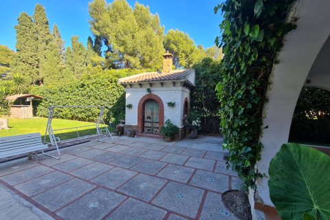 Villa en venta en Paterna, València, España 5 dormitorios, 498 m2 No. 149689 - foto 17