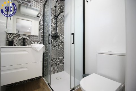 Casa adosada en venta en Godelleta, València, España 3 dormitorios, 60 m2 No. 149693 - foto 13