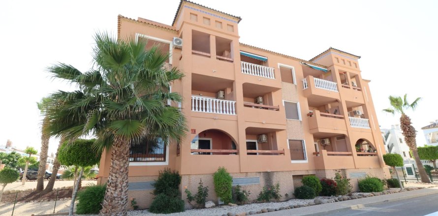 Appartamento a Torrevieja, Alicante, Spagna 2 camere da letto, 84 mq. N° 177515