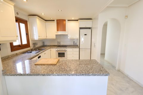 Appartamento in vendita a Torrevieja, Alicante, Spagna 2 camere da letto, 84 mq. N° 177515 - foto 7