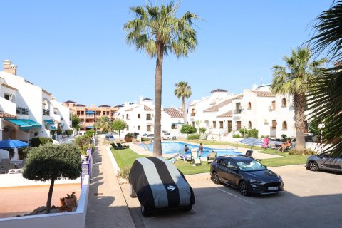 Appartamento in vendita a Torrevieja, Alicante, Spagna 2 camere da letto, 84 mq. N° 177515 - foto 2