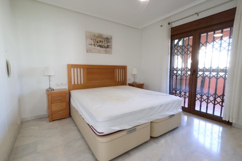 Appartamento in vendita a Torrevieja, Alicante, Spagna 2 camere da letto, 84 mq. N° 177515 - foto 12