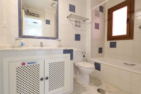 Appartamento in vendita a Torrevieja, Alicante, Spagna 2 camere da letto, 84 mq. N° 177515 - foto 15