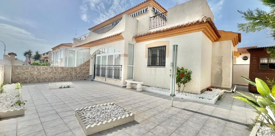 House in Playa Flamenca II, Alicante, Spanien 3 Schlafzimmer, 73 m2 Nr. 177511