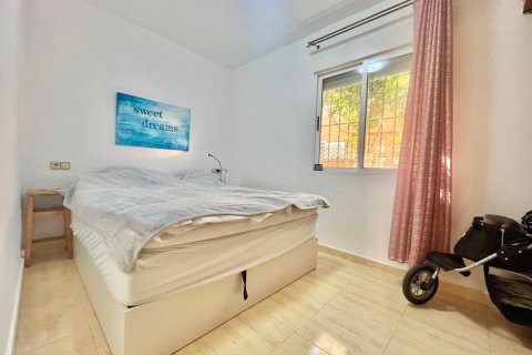 Apartment for sale in Alicante, Spain 3 bedrooms, 51 sq.m. No. 177510 - photo 22