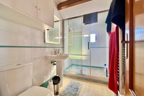 Apartment for sale in Alicante, Spain 3 bedrooms, 51 sq.m. No. 177510 - photo 28