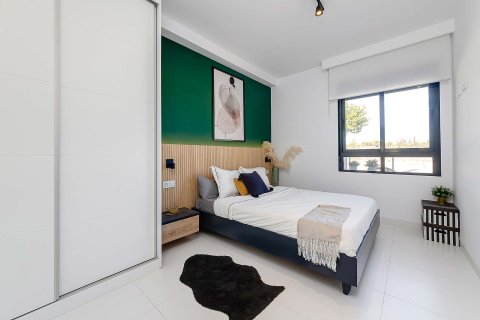 Apartament w San Miguel de Salinas, Alicante, Hiszpania 3 sypialnie, 84 mkw. nr 166103 – zdjęcie 17