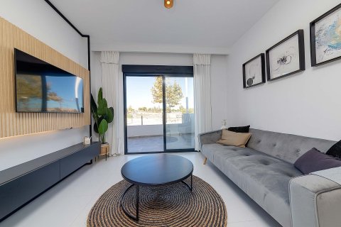 Apartament w San Miguel de Salinas, Alicante, Hiszpania 3 sypialnie, 84 mkw. nr 166103 – zdjęcie 7