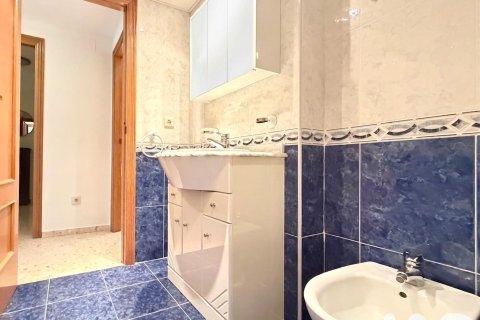 Apartment for rent in Denia, Alicante, Spain 3 bedrooms, 104 sq.m. No. 195760 - photo 19