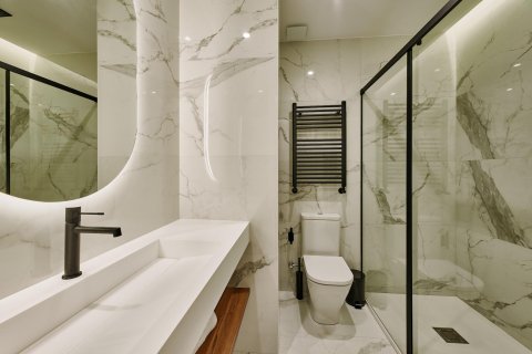 Huvila myytävänä Madrid, Espanja, 3 makuuhuonetta, 180 m2 No. 179962 - kuva 16
