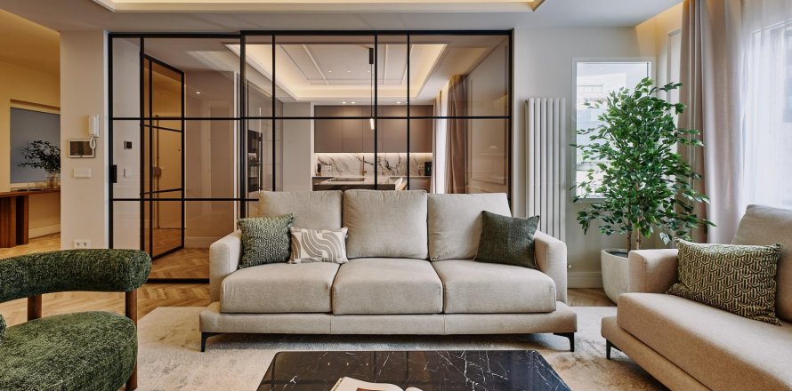 Huvila Madrid, Espanja 3 makuuhuonetta, 180 m2 No. 179962