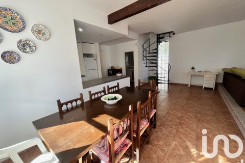 Talo myytävänä Alcala De Xivert, Castellon, Espanja, 4 makuuhuonetta, 188 m2 No. 153307 - kuva 2