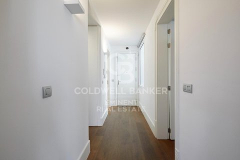 Kattohuoneisto myytävänä Barcelona, Espanja, 2 makuuhuonetta, 139 m2 No. 158803 - kuva 6