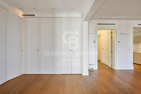 Kattohuoneisto myytävänä Barcelona, Espanja, 2 makuuhuonetta, 139 m2 No. 158803 - kuva 17