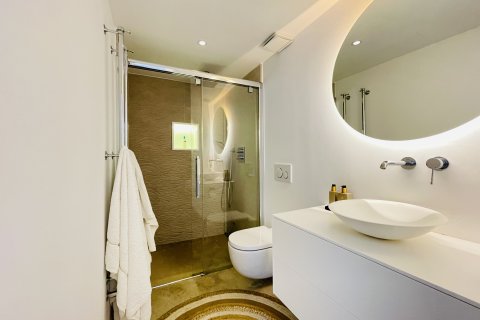 Kattohuoneisto myytävänä Illetes (Ses), Mallorca, Espanja, 3 makuuhuonetta, 71 m2 No. 164867 - kuva 10