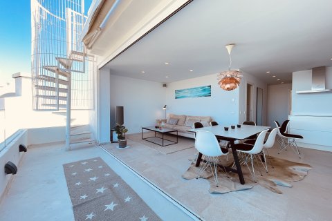 Kattohuoneisto myytävänä Illetes (Ses), Mallorca, Espanja, 3 makuuhuonetta, 71 m2 No. 164867 - kuva 5