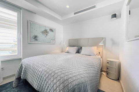 Kattohuoneisto myytävänä Illetes (Ses), Mallorca, Espanja, 3 makuuhuonetta, 71 m2 No. 164867 - kuva 8