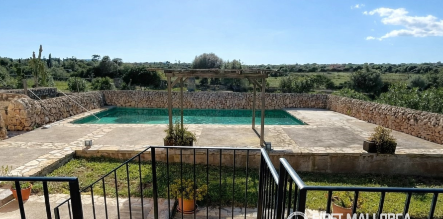 Финка в Порту-Кристо, Майорка, Испания 3 спальни, 220м2 №164871