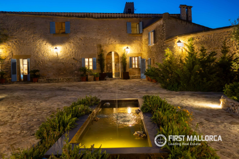 Финка в Монтуири, Майорка, Испания 8 спален, 1265м2 №164868