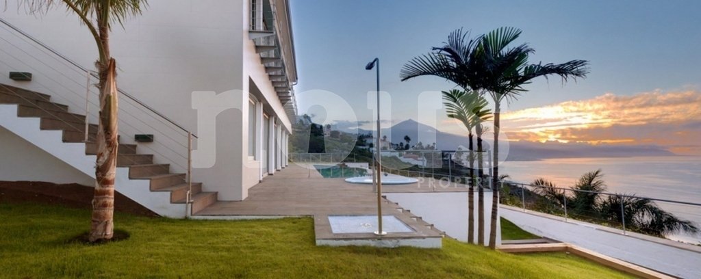Villa i El Sauzal, Tenerife, Spanien 5 sovrum, 900 kvm. Nr. 102900