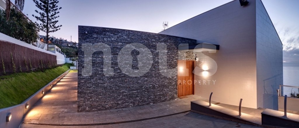 Villa i El Sauzal, Tenerife, Spanien 5 sovrum, 900 kvm. Nr. 102900