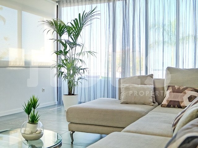 Villa i Adeje, Tenerife, Spanien 8 sovrum, 498 kvm. Nr. 102902