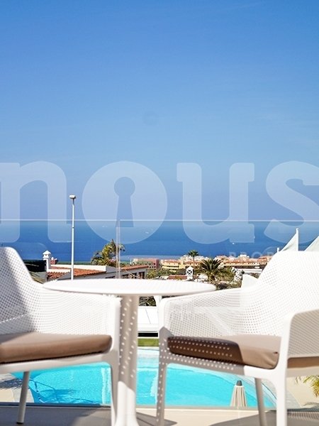 Villa i Adeje, Tenerife, Spanien 8 sovrum, 498 kvm. Nr. 102902