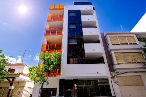 Penthouse in Torrevieja, Alicante, Spain 4 bedrooms,  No. 168885